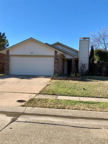 3731 Verlaine Dr, Carrollton, TX 75007