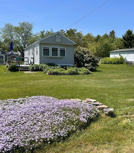 20 Mortland Rd, Searsport, ME 04974