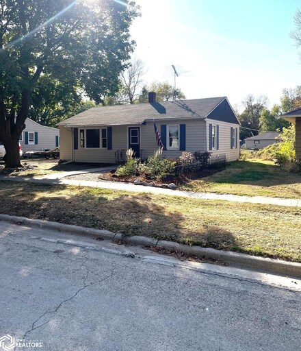125 State St S, Titonka, IA 50480