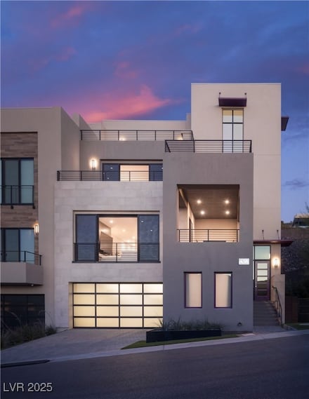 438 Serenity Point Dr, Henderson, NV 89012