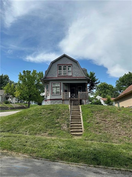501 Shady Ave, Saint Joseph, MO 64505