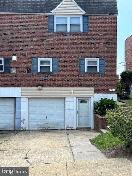 724 Susquehanna Rd, Philadelphia, PA 19111