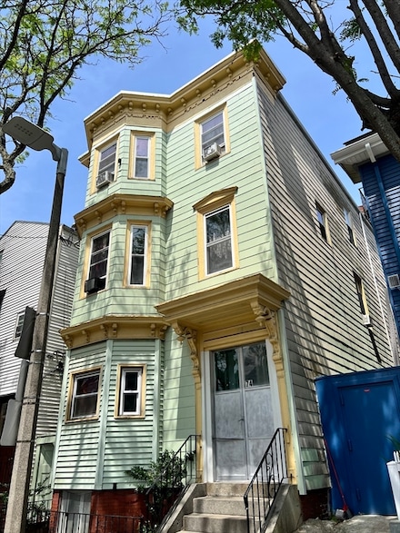 74 Trenton St, Boston, MA 02128