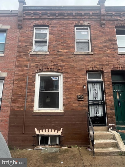 2404 W Firth St, Philadelphia, PA 19132