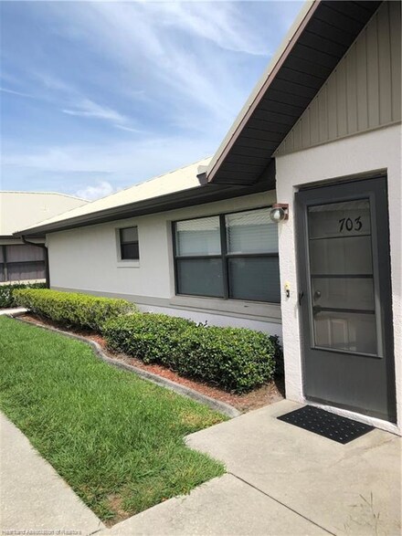 703 Villaway N, Sebring, FL 33876