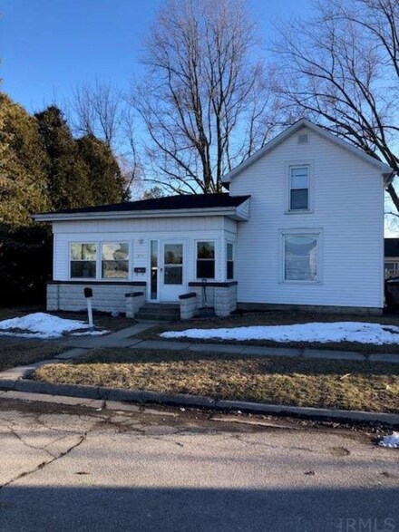 311 E Covell St, Garrett, IN 46738