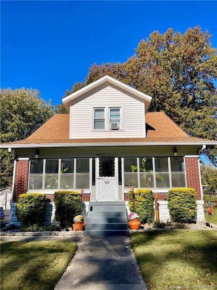1209 E Court Ave, Jeffersonville, IN 47130