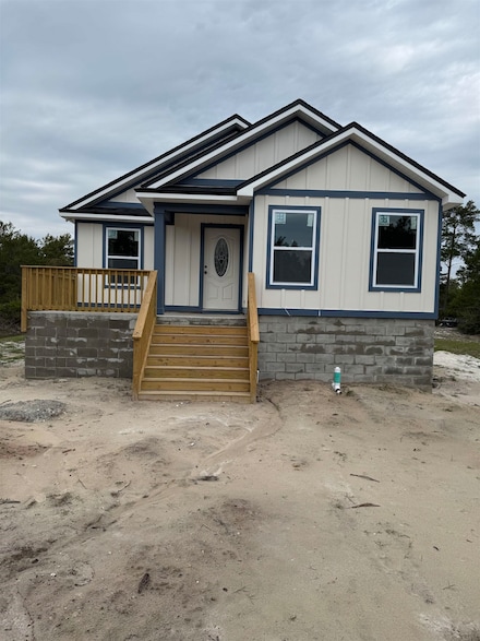 1613 Sea Breeze Way, Carrabelle, FL 32322