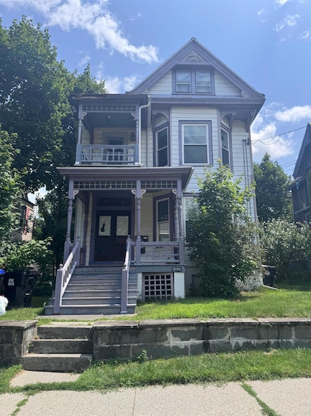 26 Balding Ave, Poughkeepsie, NY 12601