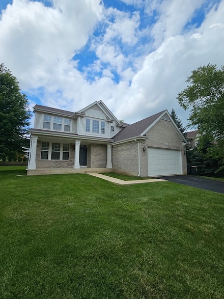 420 Merry Oaks Rd, Streamwood, IL 60107