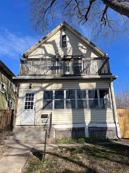 519 Angella St, Dubuque, IA 52001