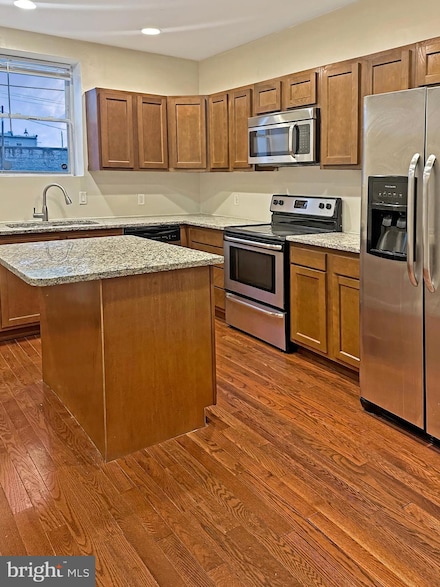 2127 W Mulberry St, Baltimore, MD 21223