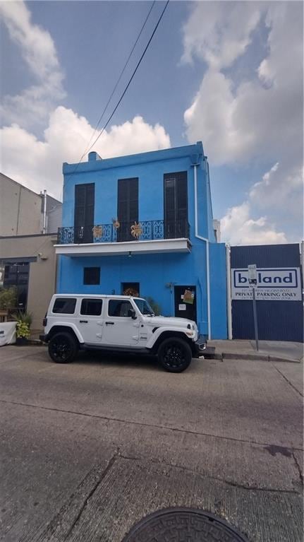 339 Andrew Higgins Dr, New Orleans, LA 70130