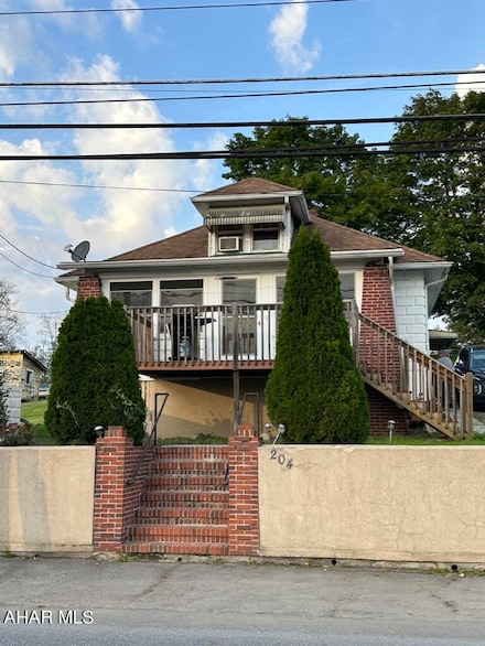 204 Maple Hollow Rd, Duncansville, PA 16635