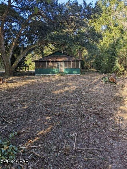 46704 SW State Road 65, Bristol, FL 32321