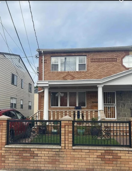 145-92 224th St, Jamaica, NY 11413