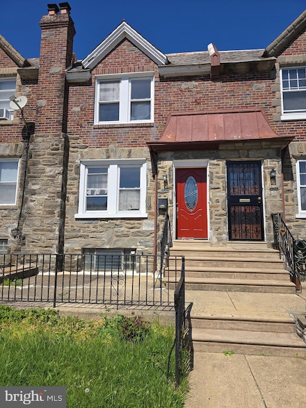 423 Alcott St, Philadelphia, PA 19120