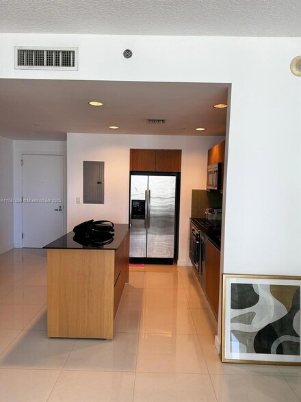 1050 Brickell Ave Unit 2908, Miami, FL 33131