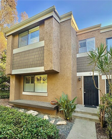 2 Moonrise Ct Unit 7, Newport Beach, CA 92663
