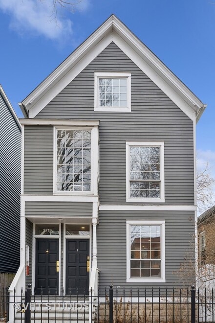 3719 N Marshfield Ave, Chicago, IL 60613