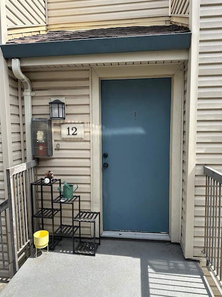 2280 Hurley Way Unit 12, Sacramento, CA 95825