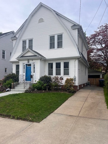 75 Lauriston St, Providence, RI 02906