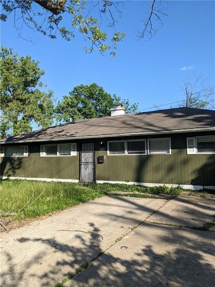 11001 Bristol Terrace, Kansas City, MO 64134
