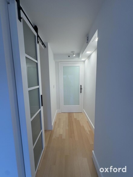 107 Ave a Unit 4 F, E. Greenwich Village, NY 10009