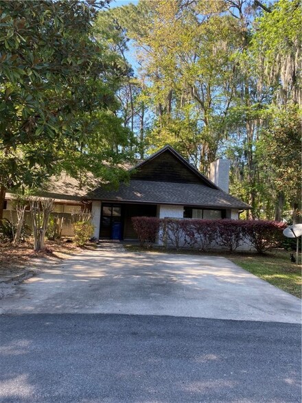 119 Cypress Mill Ct, Brunswick, GA 31520