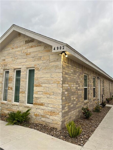 4902 N Hiawatha Dr Unit 2, Pharr, TX 78577