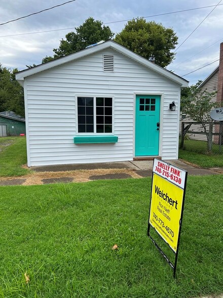 208 E Main St, Piketon, OH 45661