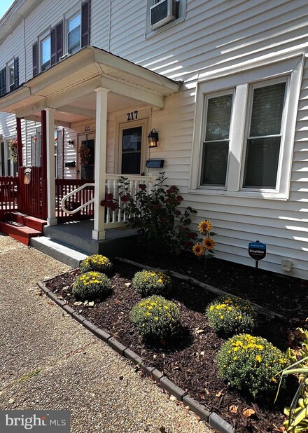 217 Buffalo Ave, Egg Harbor City, NJ 08215