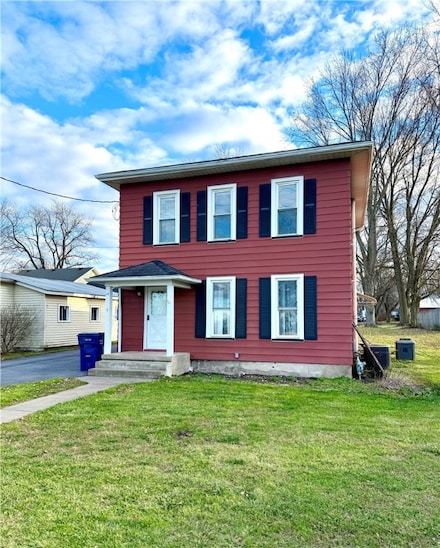 5 E High St, Shortsville, NY 14548