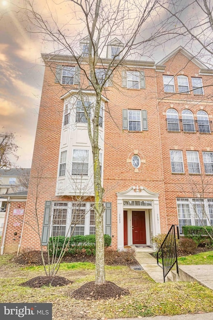 2691 Sheffield Hill Way, Woodbridge, VA 22191