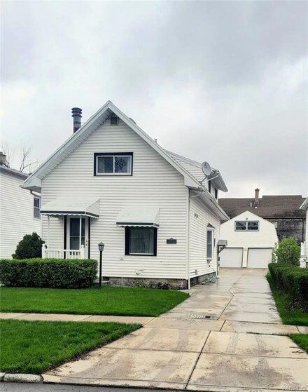 117 Grandview Ave, Buffalo, NY 14223