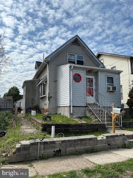 517 Johnson Ave, Upper Chichester, PA 19061