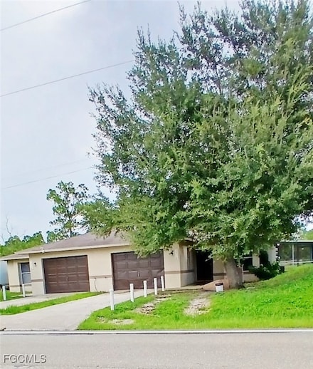 1216 W 12th St, Lehigh Acres, FL 33972