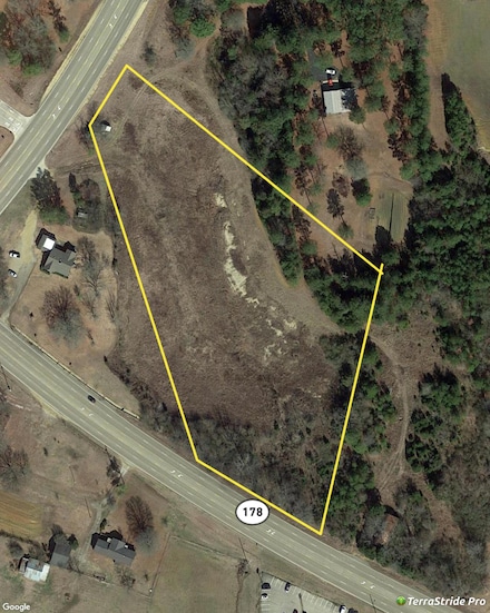 2990 Mccullough Blvd, Belden, MI 38826