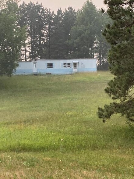 7262 E Old M 63, Luther, MI 49656