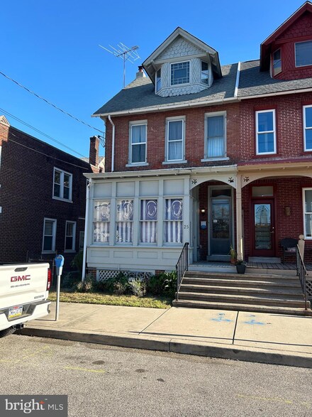 25 W 2nd St, Lansdale, PA 19446