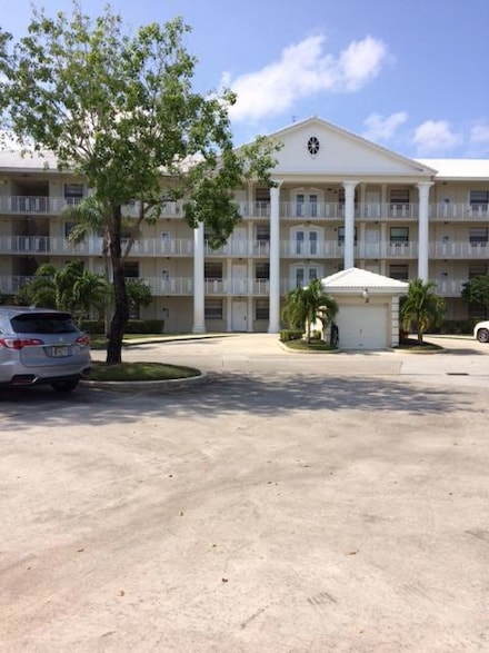 3521 Village Blvd Unit 2060, West Palm Beach, FL 33409