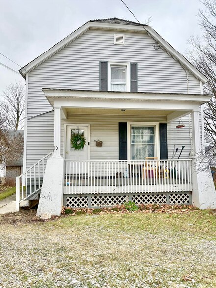 10 Lincoln Ave, Saint Albans, VT 05478