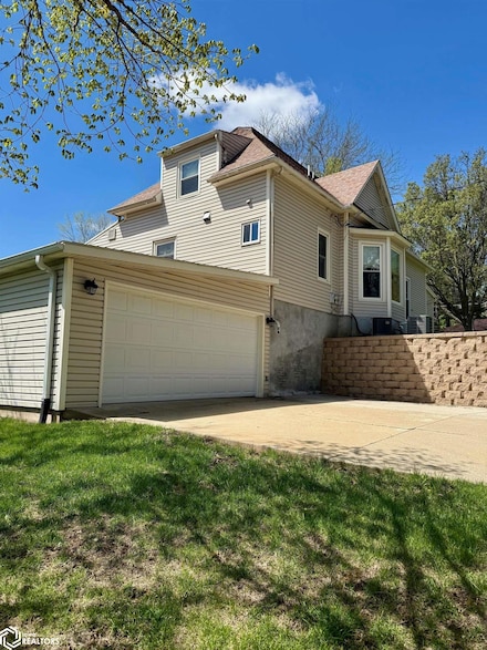1402 Chestnut St, Atlantic, IA 50022
