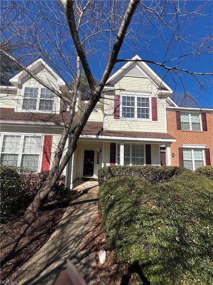 817 Oak Springs Ct, Newport News, VA 23602