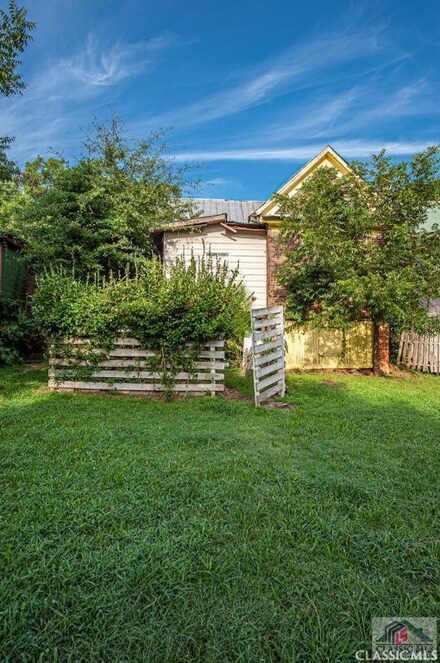 698 Pulaski St, Athens, GA 30601