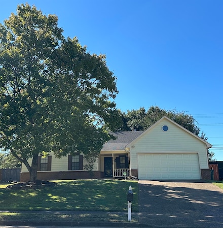 443 W Regis Place, Cordova, TN 38018