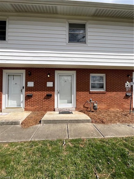 102 Oxford Place Unit 21, High Point, NC 27262