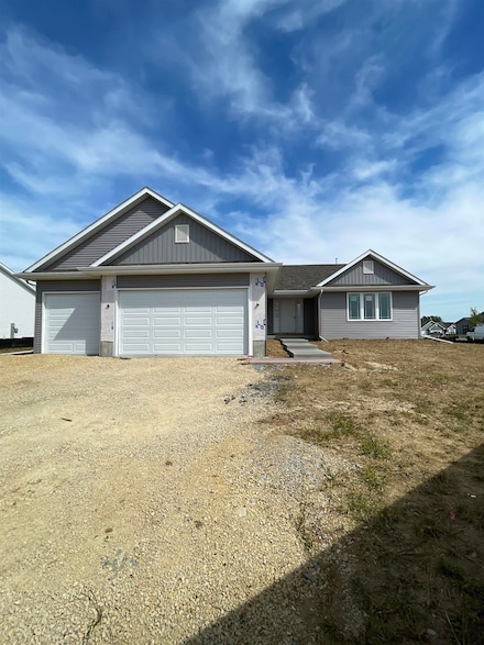 3709 Cardinal Dr, Beloit, WI 53511