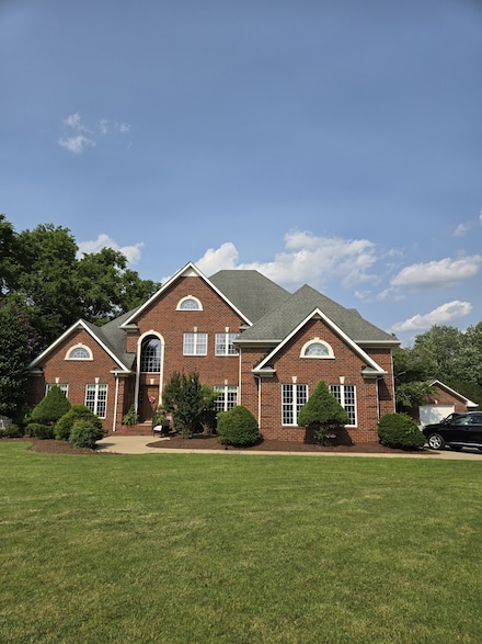 211 Mercedes Dr, Smyrna, TN 37167