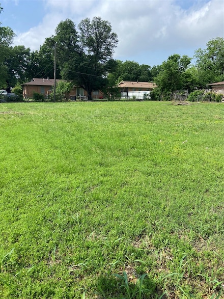 5428 Stephanie Dr, Haltom City, TX 76117